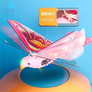 Elektronische Outdoor Vlieger E-<span class=keywords><strong>Bird</strong></span> 360 Graden Rotatie Simulatie Duif Afstandsbediening Speelgoed Hand Gooien Vrije Vliegende Vogel Met Licht - Product Image 5