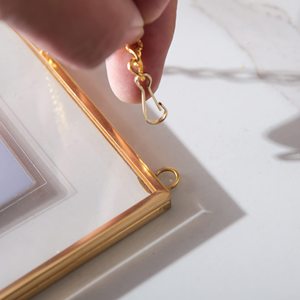 <span class=keywords><strong>Cadre</strong></span> <span class=keywords><strong>photo</strong></span> suspendu en <span class=keywords><strong>laiton</strong></span> à double <span class=keywords><strong>verre</strong></span> de haute qualité de 8x10 pouces pour décoration murale de fleurs pressées - Product Image 6