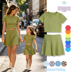 Ensemble de <span class=keywords><strong>yoga</strong></span> 2 pièces classique pour enfants 2026 – Tenue de sport unie très élastique pour filles – Ensemble jupe de <span class=keywords><strong>yoga</strong></span> en nylon <span class=keywords><strong>Maman</strong></span> et moi - Product Image 6
