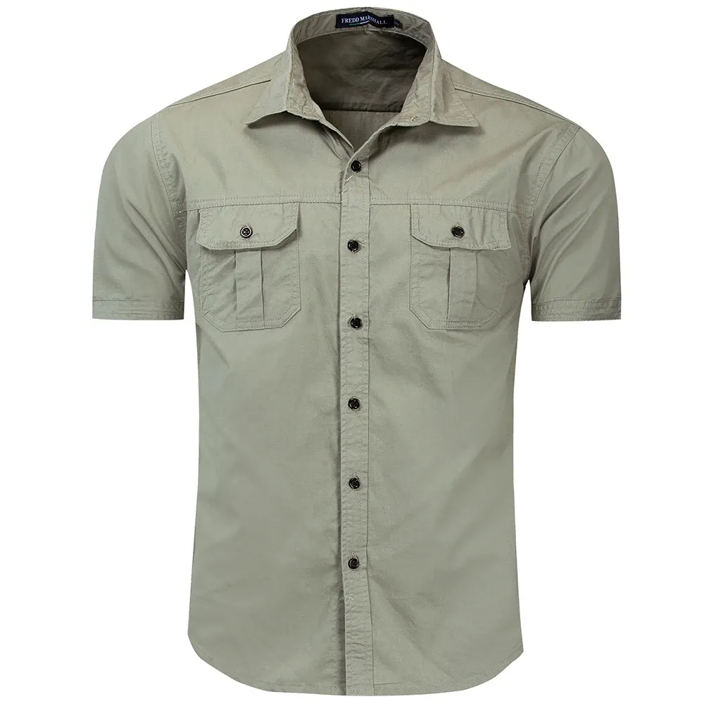 Neues Design solide Farbe Knopftaschen Herrenhemd Sommer Kurzarm 100 % Baumwolle Cargo-Shirts