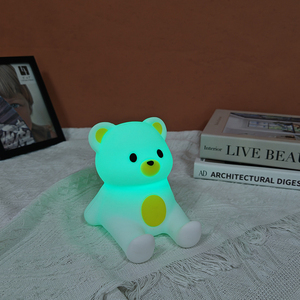 Lampe de chevet RVB à changement de couleur pour enfants, idéale pour chambre d'enfant et salon – Nouveauté très prisée - Product Image 3