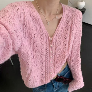 เสื้อคาร์ดิแกนถักลายฉลุคอวี แขนยาว สีพื้น เรียบหรู สำหรับผู้หญิง ผ้าบาง ใส่สบาย สไตล์ฤดูใบไม้ผลิ ไม่เป็นขุย - Product Image 4