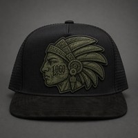 Casquette Trucker Vintage à 5 Panneaux avec Broderie Haute Qualité, Visière en Mousse et Dos en Maille, Style West Coast Chicano Streetwear Urbain, Vente en Gros