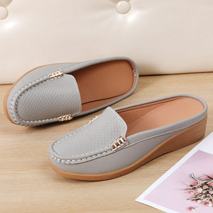 <span class=keywords><strong>Mocassini</strong></span> 2025 nuovi <span class=keywords><strong>mocassini</strong></span> da <span class=keywords><strong>donna</strong></span> Casual di grandi dimensioni leggero modello sintetico solido per le tendenze alla moda - Product Image 3