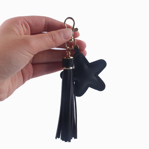 Porte-clés papillon <span class=keywords><strong>double</strong></span> face en cuir PU coloré 2026 avec longue sangle pour accessoires de sac - Product Image 2