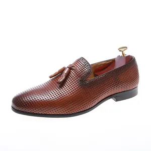 Zapatos clásicos de moda Oxford para hombre, calzado Formal informal de cuero, venta al por mayor, China