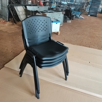 Chaise d'étude empilable moderne à prix de gros pour salle de classe, lycée, avec tableau d'écriture et pieds en métal/fer pour extérieur