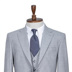 Costume d'affaires gris clair pour homme, simple boutonnage, col à revers, coupe droite, infroissable, mélange de laine, tenue formelle - Product Image 2