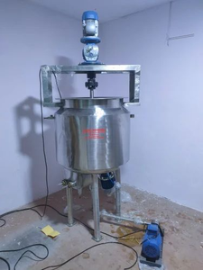 Capacité faite sur commande de réservoir de mélangeur chimique d'acier doux avec l'option motorisée d'agitateur et de chauffage - Product Image 3