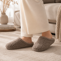 Mules en peluche taupe à bout fermé, pantoufles en fausse fourrure, chaussures d'intérieur confortables pour l'hiver, pour femmes