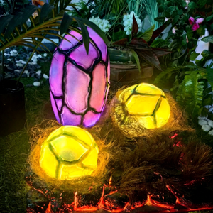 Sculpture lumineuse d'œuf de dinosaure préhistorique pour parcs familiaux, stations balnéaires, musées et projets d'exposition de festivals en plein air - Product Image 1