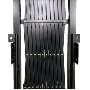 Barrière en métal <span class=keywords><strong>de</strong></span> fer noir avec 4 roues mobiles Sécurité Construction Garde-corps Entrepôt Barrières <span class=keywords><strong>de</strong></span> protection en acier - Product Image 4