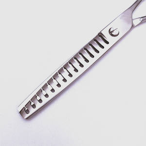 Tijeras Profesionales de 7 Pulgadas con Dientes Grandes Tipo Espina de Pescado para Peluquería Canina, Acero 440C, Multifuncionales para Cortar el Pelo de Mascotas - Product Image 3