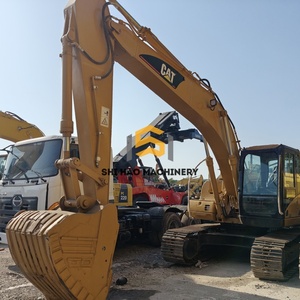 Fournitures d'usine de haute qualité, originales, japonaises, excavatrices hydrauliques Caterpillar CAT320CL de 20 tonnes, pour projets de construction - Product Image 1