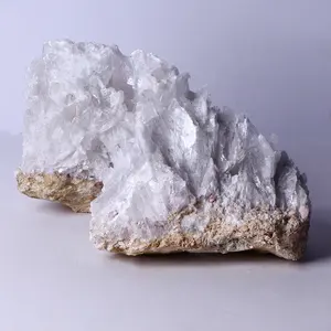 Оптовая продажа, натуральный высококачественный минерал, натуральный белый необработанный драгоценный камень Reiki для украшения дома
