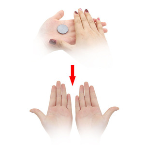 <span class=keywords><strong>Trucchi</strong></span> per monete magiche da palcoscenico professionali svaniscono strumenti per espedienti per <span class=keywords><strong>giochi</strong></span> di monete che scompaiono oggetti di scena giocattoli per mago - Product Image 2