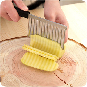 Cuchillos ondulados de fantasía al por mayor, cuchillos de cocina, cortadores de patatas para patatas fritas, cuchillos de patatas serrados para el hogar, cuchillos corrugados. - Product Image 2