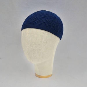 Elegante sombrero de oración musulmán Kopiah Kufi de punto duradero para hombres disponible en múltiples colores y patrones - Product Image 1