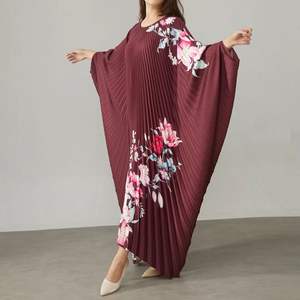 เดรสลำลองพิมพ์ลายจากโรงงานโดยตรง ทรงหลวมใส่สบาย แขนทรงค้างคาว จับจีบ ผ้าทอเนื้อนุ่ม ระบายอากาศได้ดี แฟชั่นสีสันตัดกัน - Product Image 4