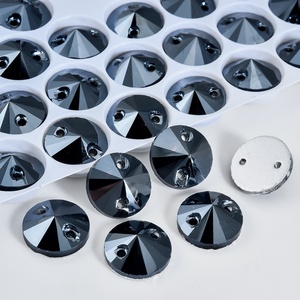 OLeeya Strass en verre à dos plat à coudre de 10 mm, perles de cristal sans plomb en gros pour vêtements, chaussures et accessoires de couture - Product Image 2