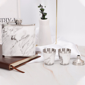 Haute qualité Portable 6oz en acier inoxydable Hip Flask Gift Set Whisky Vin <span class=keywords><strong>Alcool</strong></span> Voyage Drinkware pour la <span class=keywords><strong>dégustation</strong></span> de vin sur le pouce - Product Image 2