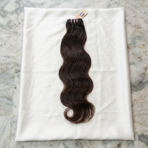 Cheveux Remy non traités, naturels, ondulés lâches - 100% cheveux humains indiens (Tamil Nadu) - Cheveux vierges d'un seul donneur, double couleur, tissage à la machine - Product Image 4