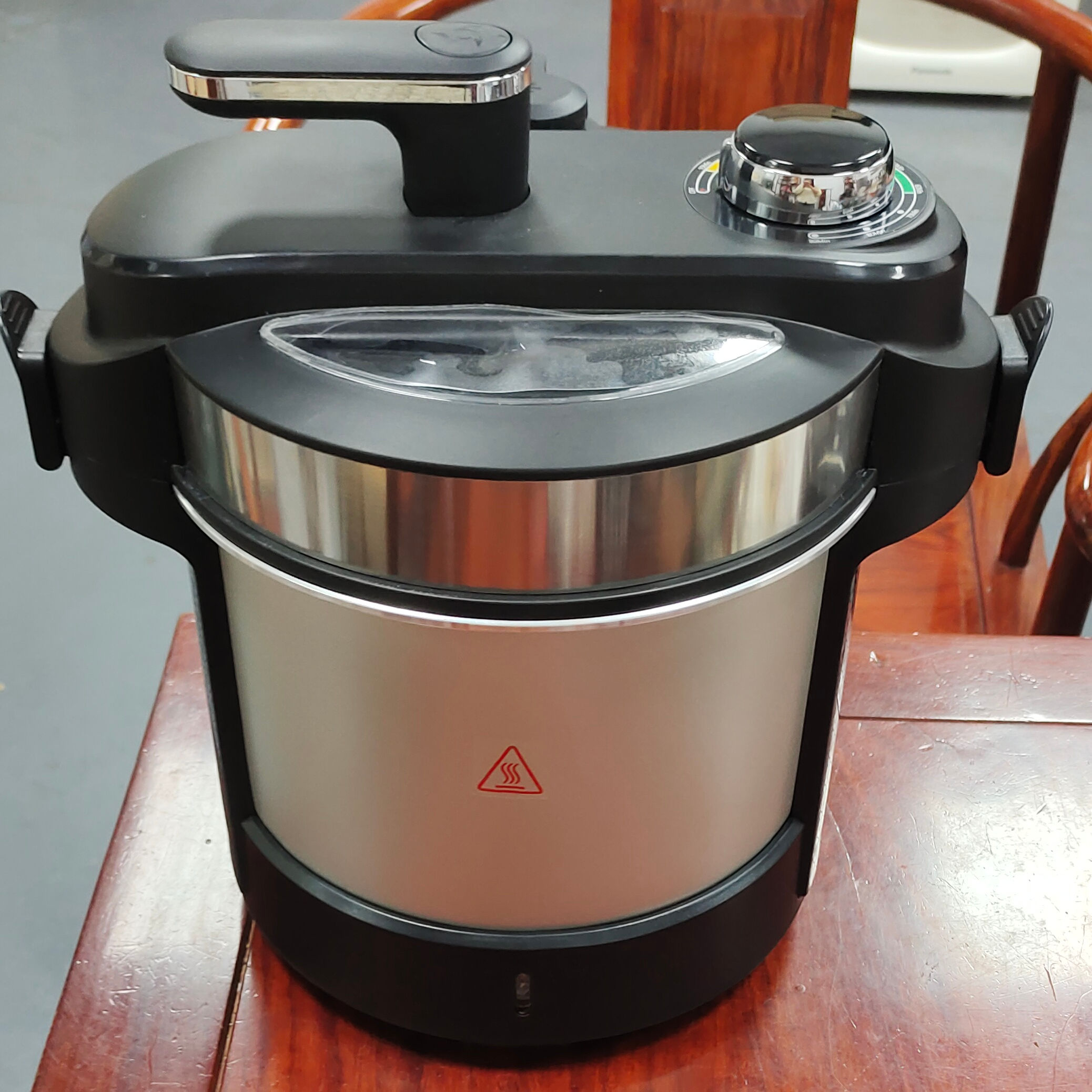 2026 Hot Sale Household Kitchen Electric Meat Grinder Stainless Steel Body Variable Crushing Speed Multifunctional Food Mincer
