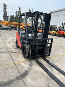 מלגזה דיזל משומשת מיפן 8FD30 3 טון קומטסו TCM מיצובישי למכירה - Product Image 3