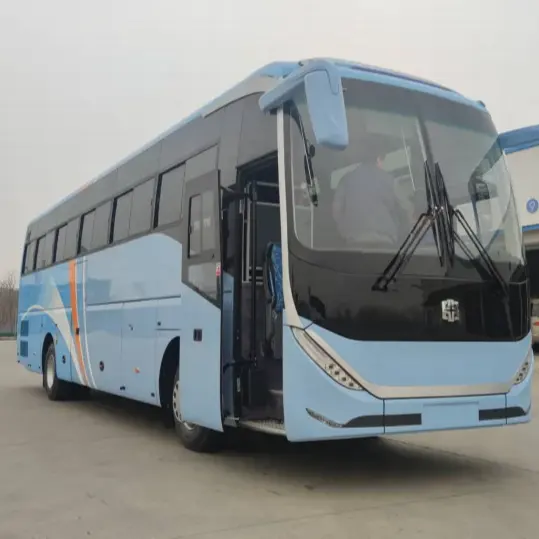 Hecho en China ZT LCK6129H Marca de alta velocidad Nuevo 50 + 1 + 1 asientos Autobús de combustible para adultos