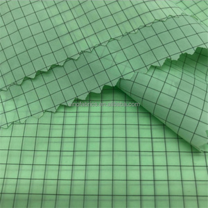 Tissu respirant en nylon ripstop recyclé écologique 70D laminé TPU pour veste de chasse, ski et vêtements de pluie imperméables – Direct Usine - Product Image 2