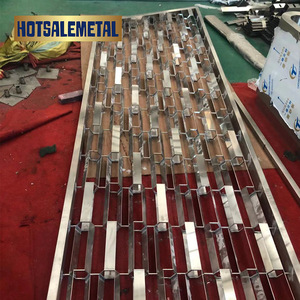 Sri lanka écran diviseur de pièce conception vitrail écran école salle de classe cloison mur sur roues Chine fournisseur - Product Image 2