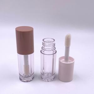 Tubes de brillant à lèvres marron personnalisés en gros – Fabricant de tubes vides pour brillant à lèvres et baume à lèvres - Product Image 2