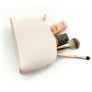 Nueva Mini Bolsa de Maquillaje Portátil de Cuero PU para Viaje - Product Image 4