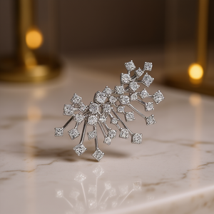 E4041 Orecchini in oro bianco con diamanti taglio principessa, colore D naturale, gioielli di lusso da donna - Product Image 2