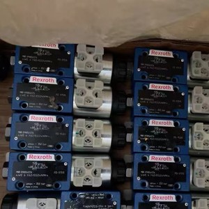 R900561276 4WE6Y6X/EG24N9K4 ตัวควบคุมทิศทางแบบสปูล 24VDC 350BAR - Product Image 3