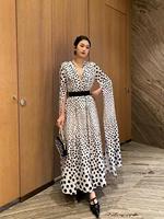 Robe longue décontractée pour filles A12598 avec manches bouffantes longues et imprimé à pois découpé