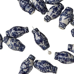 Cuentas <span class=keywords><strong>de</strong></span> cerámica <span class=keywords><strong>de</strong></span> flor <span class=keywords><strong>de</strong></span> ciruelo <span class=keywords><strong>de</strong></span> porcelana blanca y azul <span class=keywords><strong>de</strong></span> estilo chino Retro hechas a mano, nuevos accesorios <span class=keywords><strong>de</strong></span> joyería DIY, cuentas sueltas al por mayor - Product Image 5
