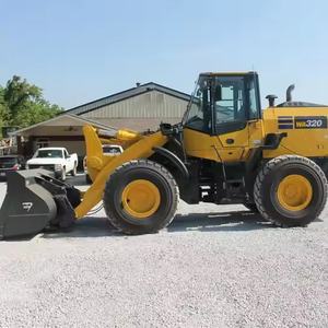 Cargadora de ruedas Komatsu WA320 usada en excelentes condiciones Cargadora de ruedas Komatsu WA320 japonesa original usada en buenas condiciones a la venta - Product Image 1