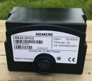 กล่องควบคุมเตาเผาซีเมนส์รุ่นใหม่แท้ LME22.331C2 กล่องควบคุม AG, D-76437 - Product Image 2