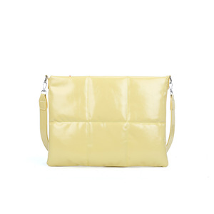 Housse de protection matelassée rembourrée pour ordinateur portable avec bandoulière, sac à bandoulière tendance pour femme - Product Image 2