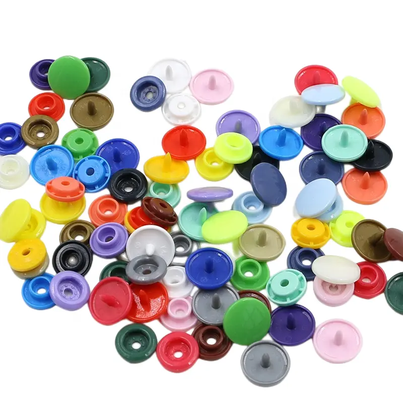 Bouton pression en plastique coloré sur rivet de fixation à bouton-pression 4 parties bouton rond T3 T5 T8 fermoir poppers fermetures pour vêtements d'enfants