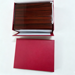 Boîte à montre en bois laqué piano brillant de luxe avec logo personnalisé, boîte de rangement pour une seule montre avec doublure en microfibre - Product Image 5