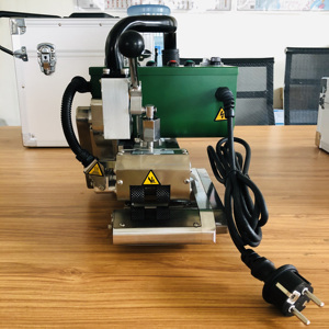 Nouvelle machine de soudage portable pour géomembranes HDPE en plastique, étanche, modèle Polyfusion PF-G900 - Product Image 1