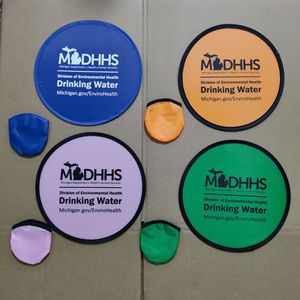 Özelleştirilmiş süblimasyon baskılı <span class=keywords><strong>Pop</strong></span> up yuvarlak el Fan esnek katlanabilir naylon uçan disk yaz promosyon için Frisbeed - Product Image 4