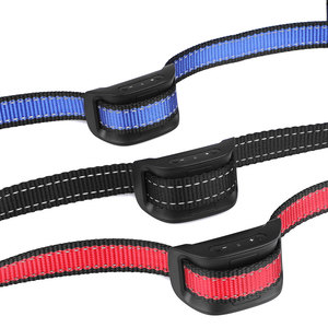 Collier anti-aboiement électrique Petmartop avec vibration pour l'entraînement des chiens, couleurs bleu, noir, rouge, en matériau ABS - Product Image 1