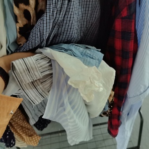 WS03 <span class=keywords><strong>Ropa</strong></span> <span class=keywords><strong>de</strong></span> Segunda Mano <span class=keywords><strong>de</strong></span> Alta Calidad, Colorida, Vintage y a la Moda, Blusas y Camisas para <span class=keywords><strong>Mujer</strong></span>, Venta al Por Mayor a Precio Económico, Fardos <span class=keywords><strong>de</strong></span> <span class=keywords><strong>Ropa</strong></span> Usada - Product Image 2