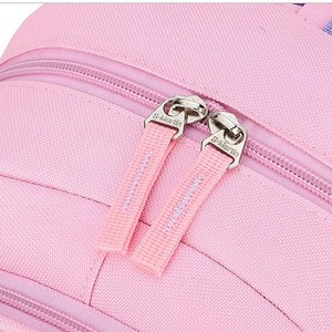Cartoon Niedlicher Wasserdichter Nylon-Schulrucksack für 3-8 Jahre Alte Kinder mit Großer Kapazität, Mehreren Taschen und Atmungsaktivem Schultergurt - Product Image 4