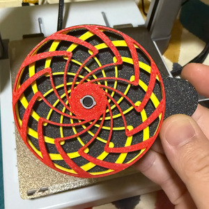 Fidget Spinner para Fiestas - Juguete de Descompresión de Plástico Ecológico Impreso en 3D, Herramienta para Aliviar el Estrés, la Ansiedad y la Concentración en Adultos con TDAH - Product Image 1