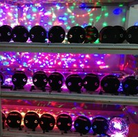 Changement de Couleur automatique Allumant 6W RVB LED Disco Lumière de Boule Magique En Cristal pour KTV DJ