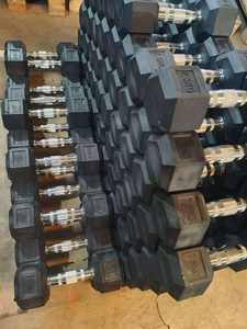 Haltères hexagonaux en caoutchouc OEM de haute qualité, 10 kg à 50 kg, équipement d'exercice populaire, vente chaude - Product Image 5